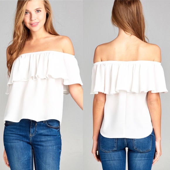 LAST 1🌸 off the shoulderruffle top white blouse - Picture 3 of 4